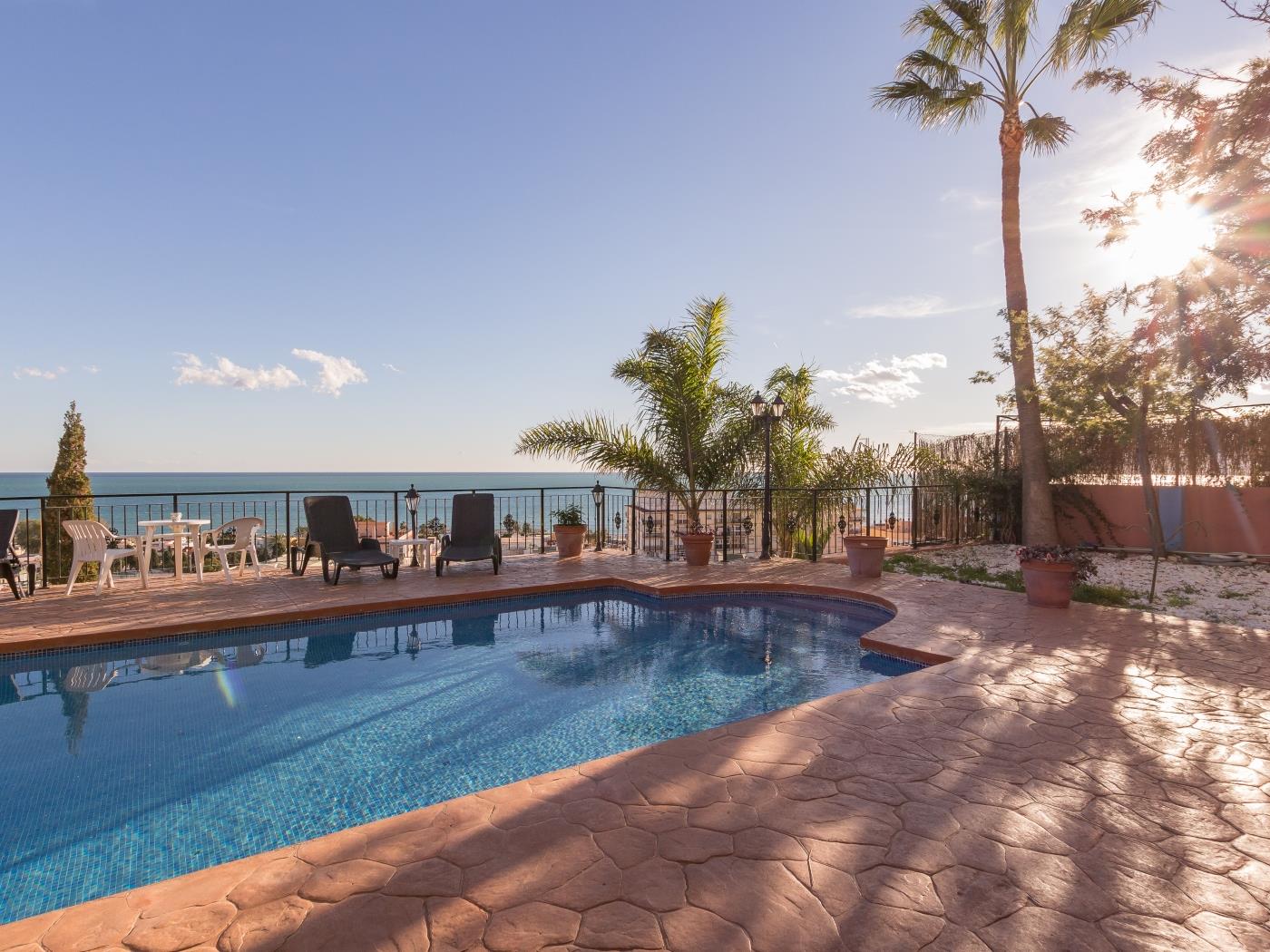 Mediterráneo Outdoor Pool